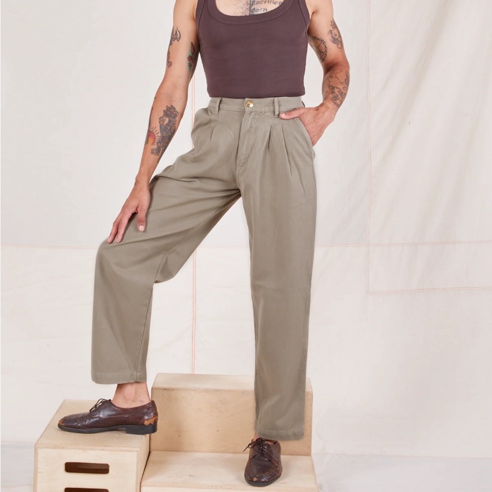 Sage Green Big Bud Press Heritage Trousers size XS